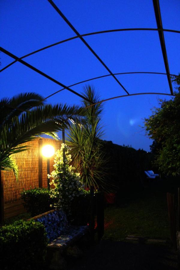 Residenza Caserta Sud - Appartamento Con Giardino Exterior foto